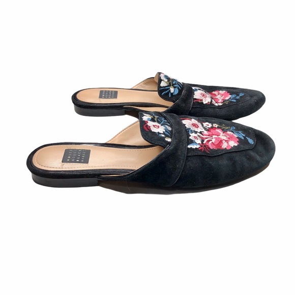 White House Black Market Shoes - White House Black Market Floral Embroidered mules